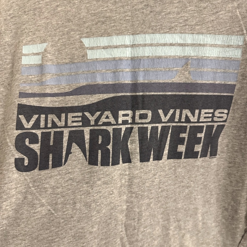 Vineyard Vines ‘Discovery Channel’ T-Shirt